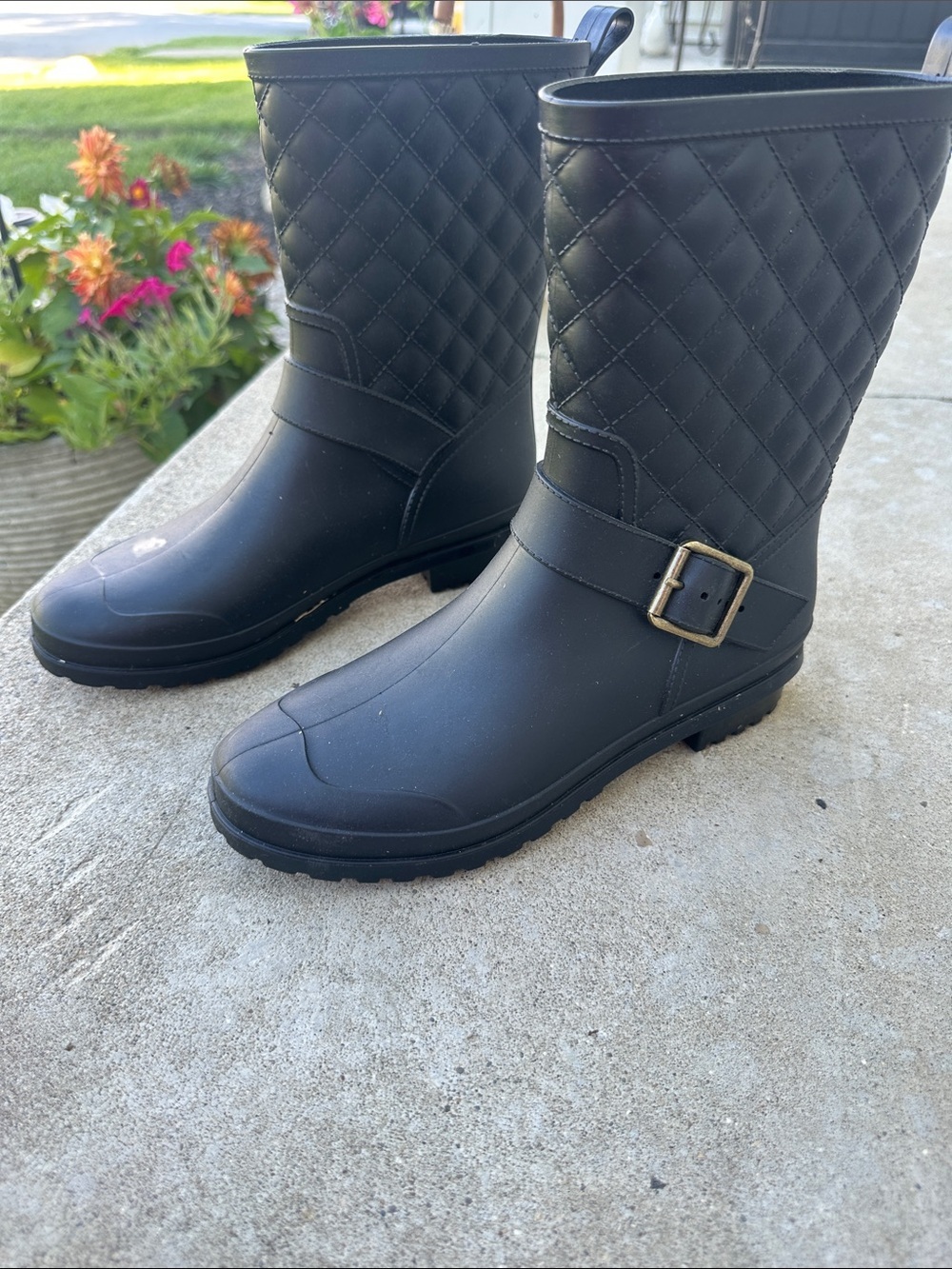 Capelli New York Black Rain boot size 7 women’s